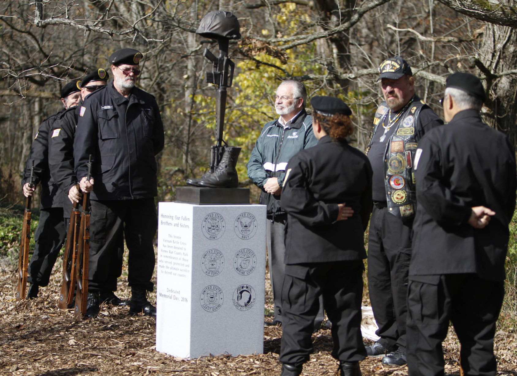 Veterans honored during service at park